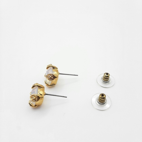 Lab Opal Cushion Cut Post Earrings Gold Plated New - Picture 4 of 4